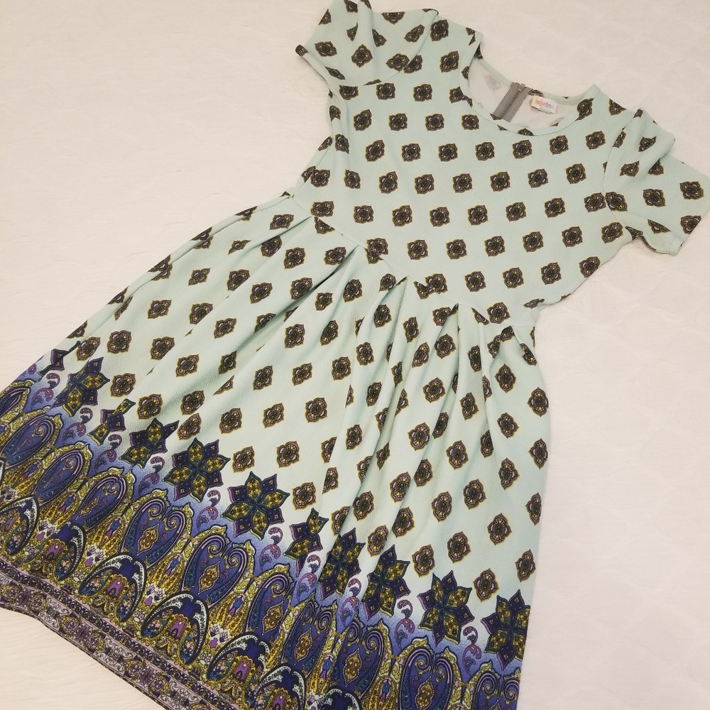 Lularoe Amelia